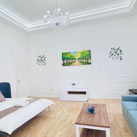 Jozsef 65 Apartment Budapest Eksteriør billede