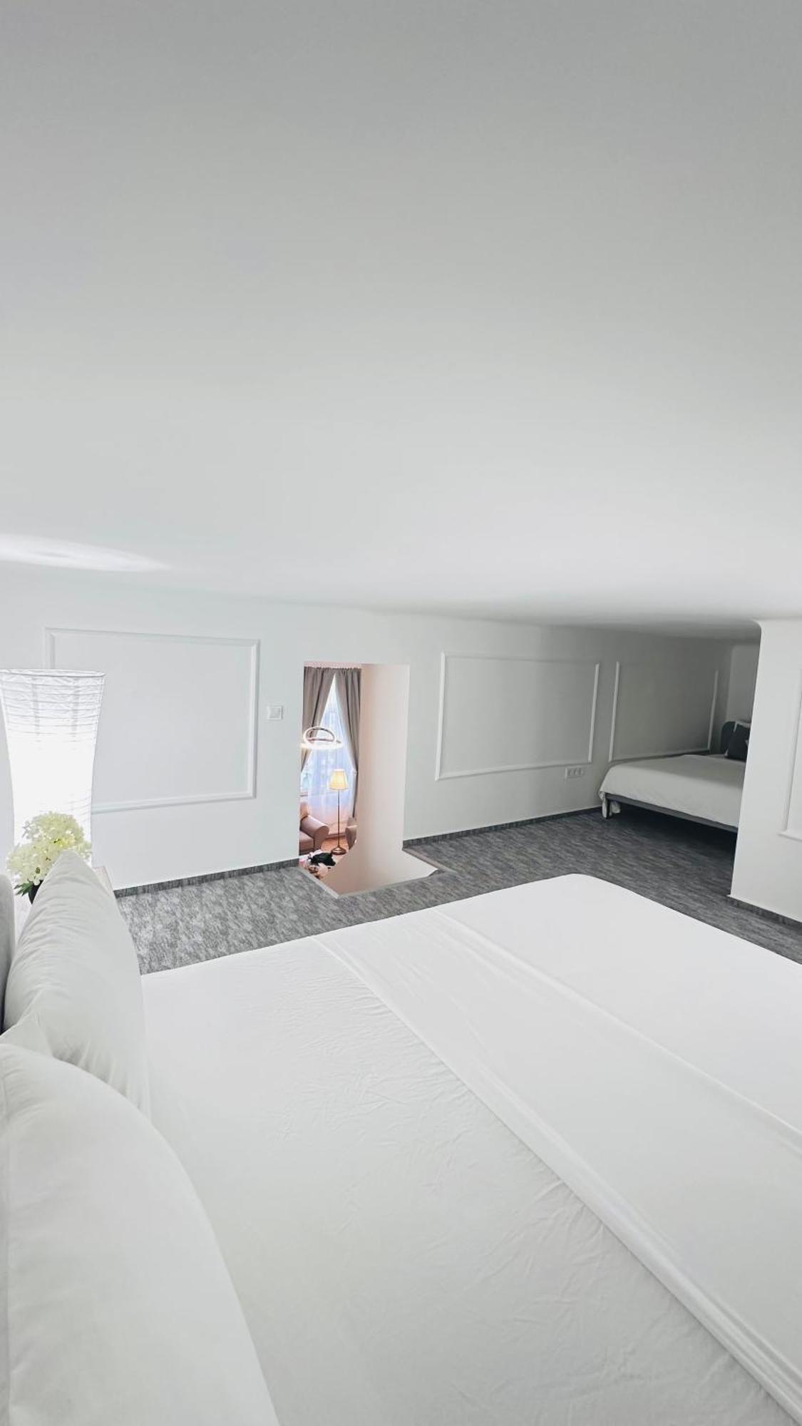 Jozsef 65 Apartment Budapest Eksteriør billede